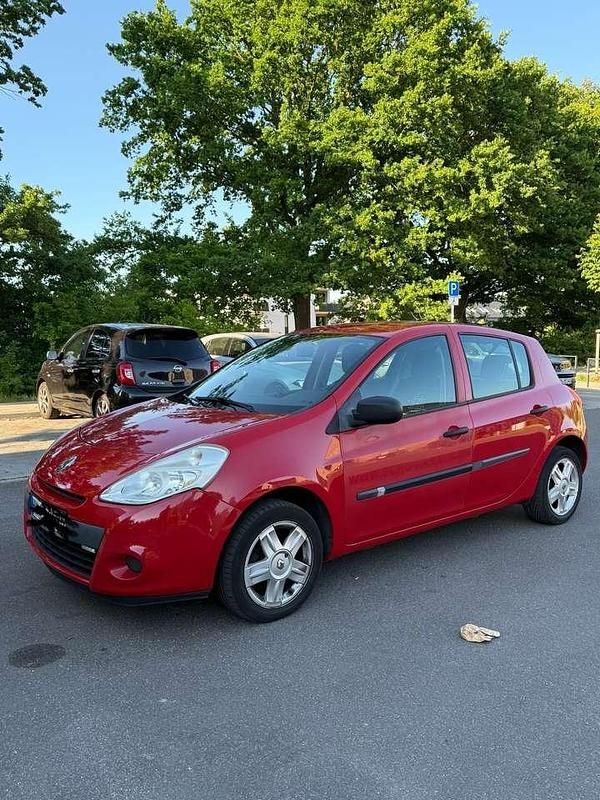 Gebraucht 2012 Renault Clio IV Limousine | 4.000 € (Superpreis) - Bild 1/4