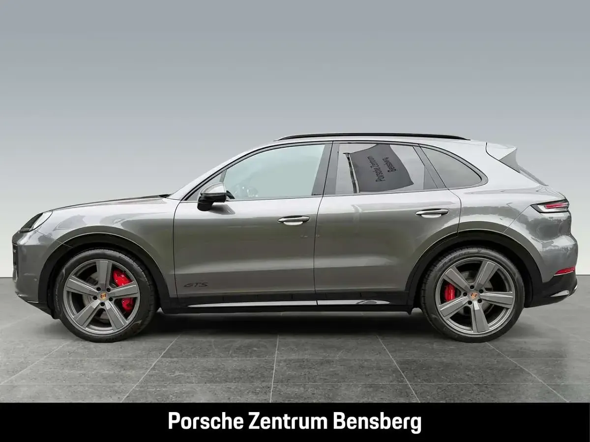 Gebraucht Porsche Cayenne GTS 500 PS (367 kW) 2024 Grau SUV
