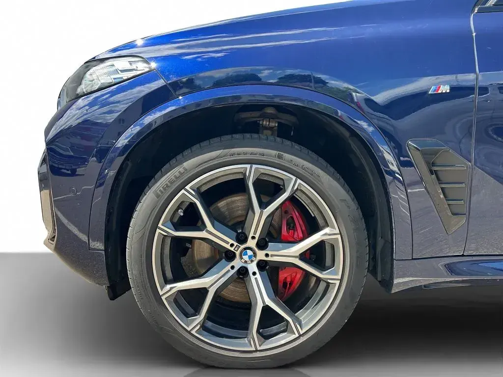 Gebraucht BMW X5 M Sport 286 PS (210 kW) 2024 Blau SUV