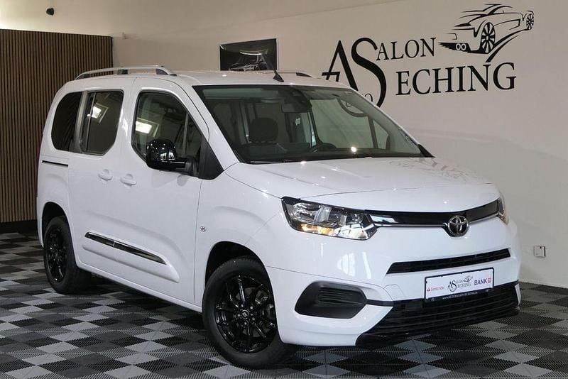 Gebraucht Toyota Proace Verso City 102 PS (75 kW) 2023 Weiß Kombi