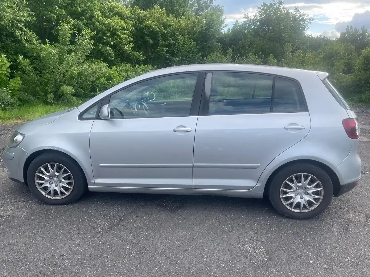 Gebraucht VW Golf IV Sportline 116 PS (85 kW) 2005 Silber Limousine