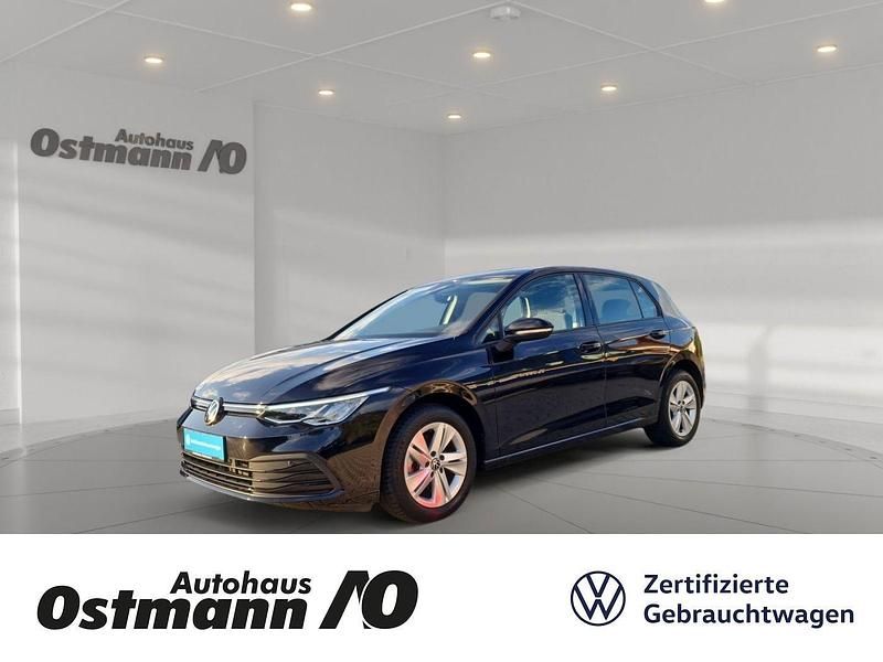 Schwarz Gebraucht 2021 VW Golf VIII Life Limousine | 20.659 € (Fairer Preis) - Bild 1/4