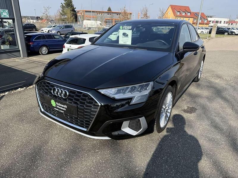 Gebraucht Audi A3 Advanced Plus 150 PS (110 kW) 2022 Mythosschwarz metallic Limousine