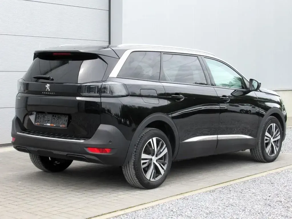 Gebraucht Peugeot 5008 Allure 131 PS (96 kW) 2022 Schwarz SUV
