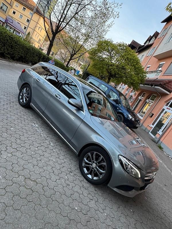 Gebraucht Mercedes C220 170 PS (125 kW) 2015 Silber Kombi