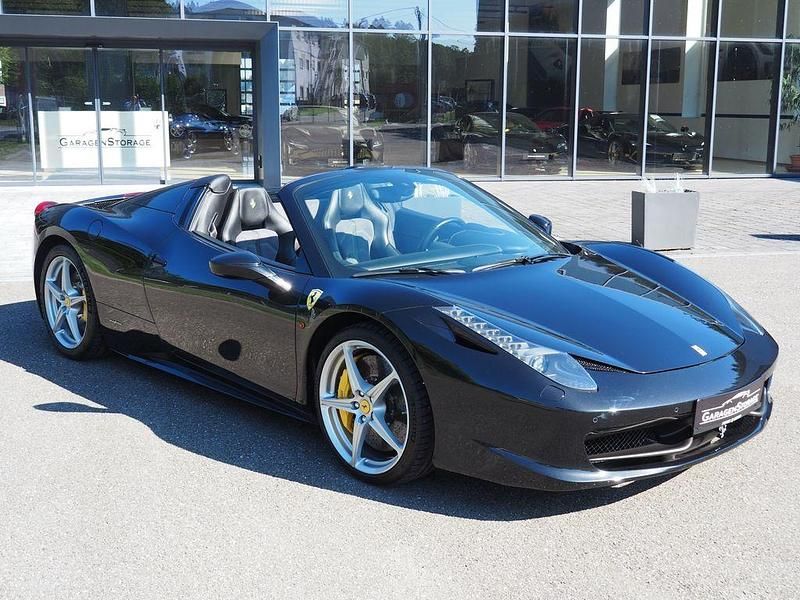 Gebraucht Ferrari 458 570 PS (419 kW) 2013 Schwarz Cabrio