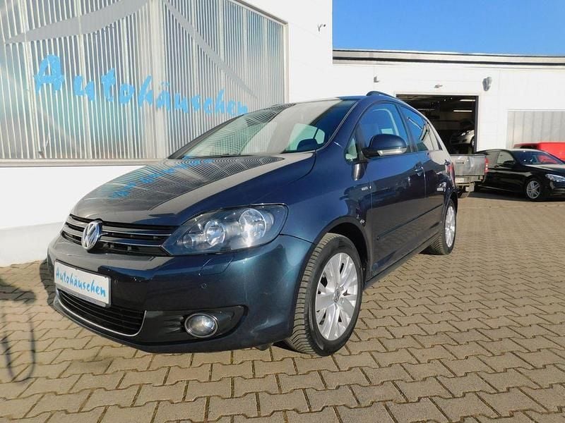 Blau Gebraucht 2013 VW Golf Life Limousine | 6.999 € (Guter Preis) - Bild 1/4