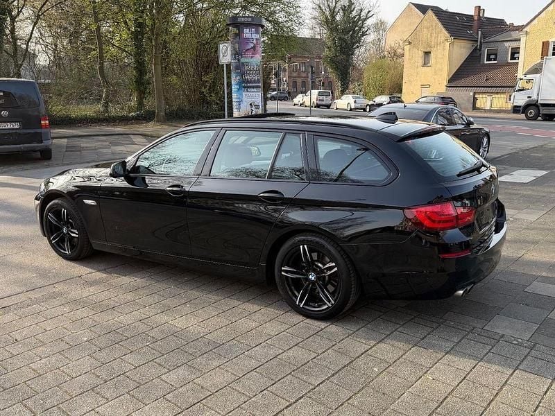 Gebraucht BMW 525 218 PS (160 kW) 2013 Schwarz Kombi