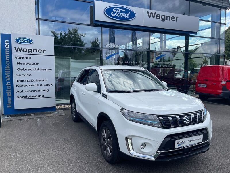 Weiß Gebraucht 2023 Suzuki Vitara Comfort+ SUV | 23.430 € (Fairer Preis) - Bild 1/4