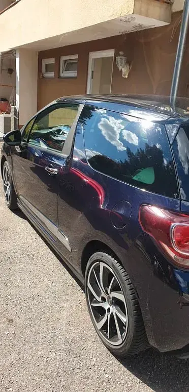 Gebraucht Citroën DS3 PureTech 131 PS (96 kW) 2016 Blau Kleinwagen