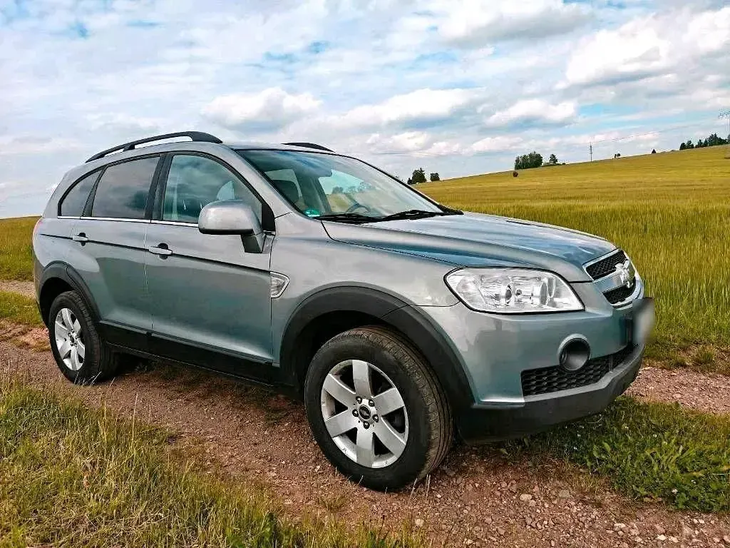 Gebraucht Chevrolet Captiva 150 PS (110 kW) 2010 Blau SUV