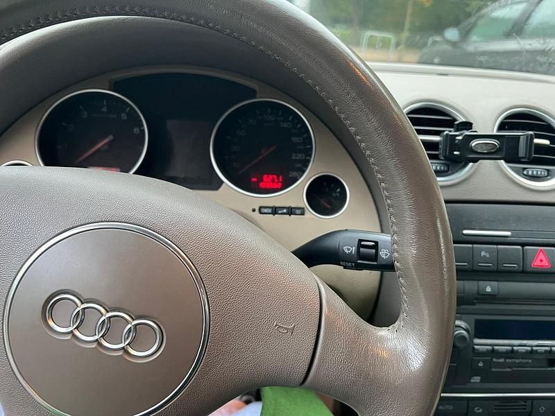 Gebraucht Audi A4 Cabriolet 220 PS (161 kW) 2003 Schwarz Cabrio