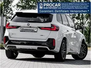 Gebraucht BMW iX1 230 kW (313 PS) 2025 Weiß (alpinweiss iii) SUV