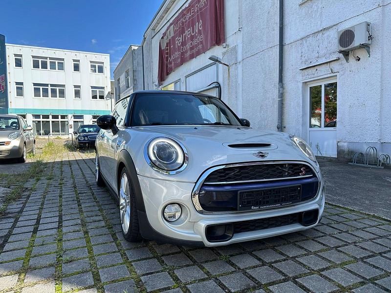 Gebraucht Mini Cooper S Coupé 192 PS (141 kW) 2016 Weiß Coupé