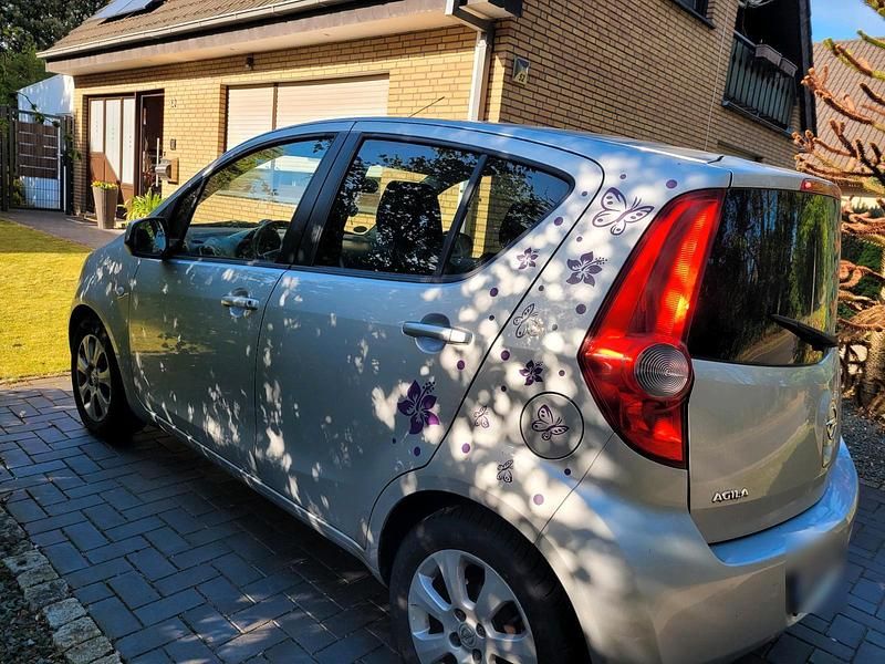 Second-hand Opel Agila 65 CP (47 kW) 2009 Argintiu Hatchback