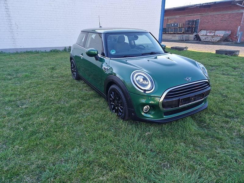 Gebraucht Mini ONE 102 PS (75 kW) 2019 Grün Kleinwagen