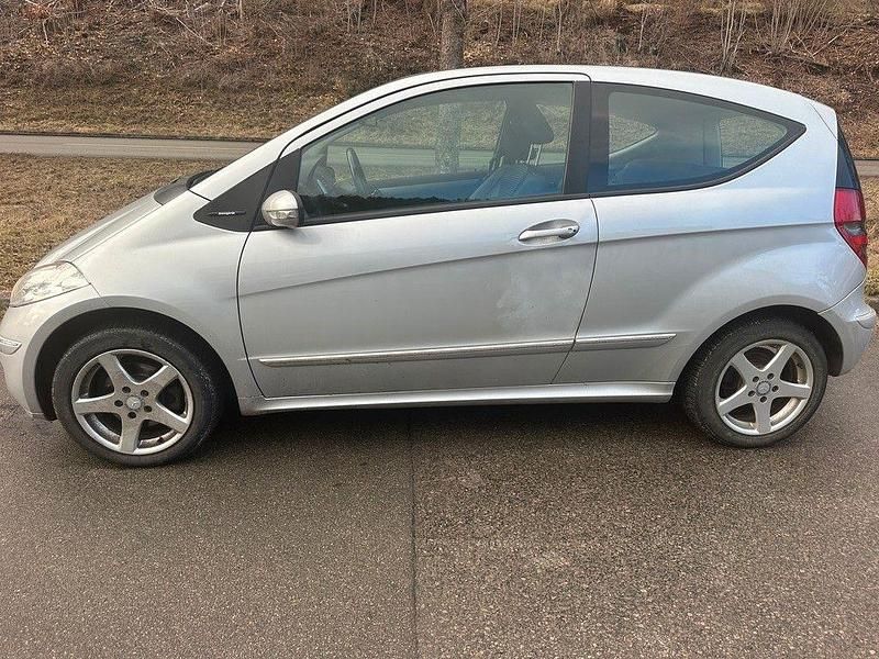 Gebraucht Mercedes A170 116 PS (85 kW) 2008 Silber Limousine