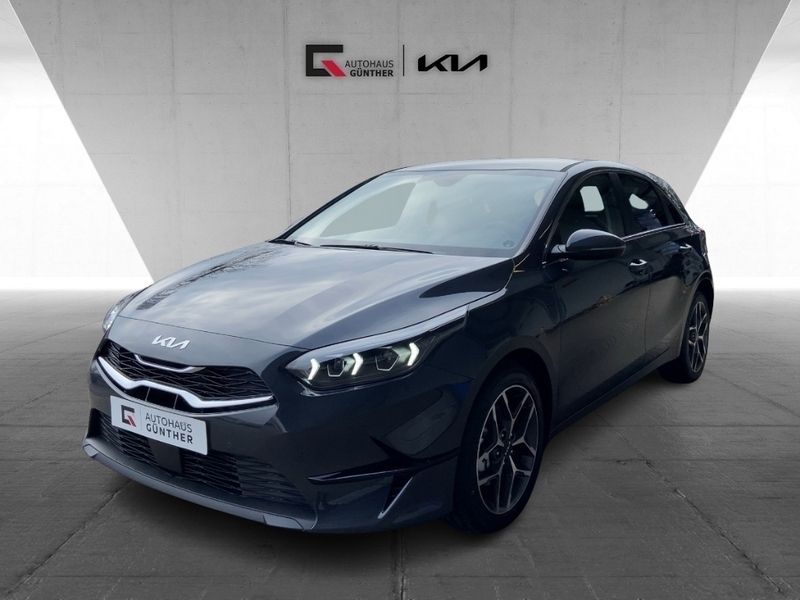 H8g) dark penta metal m (schwarz Neu 2025 Kia Ceed Style Limousine | 24.990 € (Superpreis) - Bild 1/4