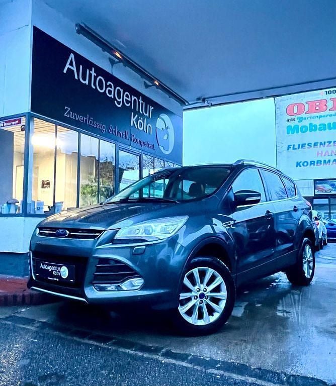 Gebraucht Ford Kuga Titanium 150 PS (110 kW) 2016 Magnetic SUV