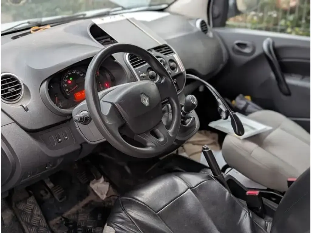 Second-hand Renault Kangoo 95 CP (69 kW) 2020 Alb Monovolum