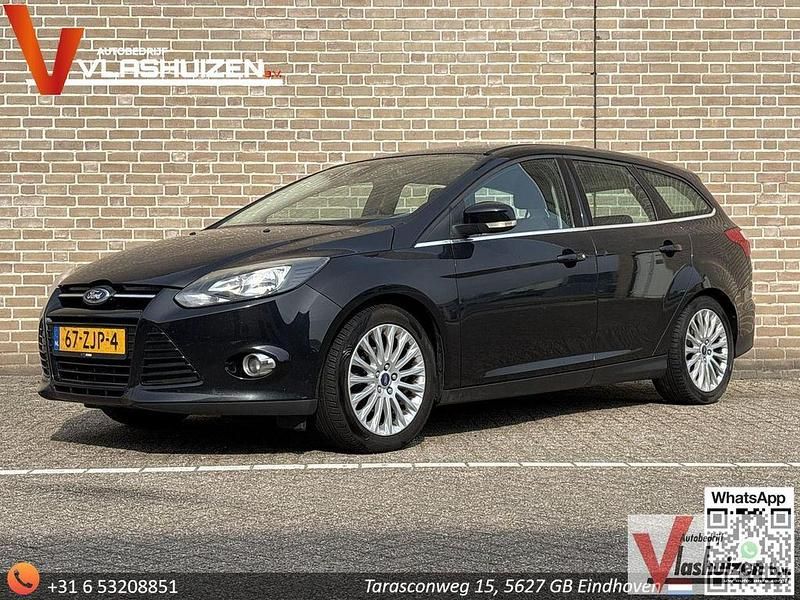 Gebraucht Ford Focus Titanium 125 PS (91 kW) 2012 Schwarz Kombi