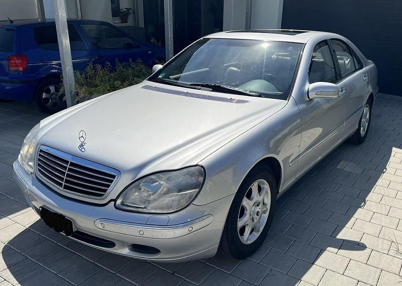 Silber Gebraucht 2000 Mercedes S500 Limousine | 2.500 € - Bild 1/4
