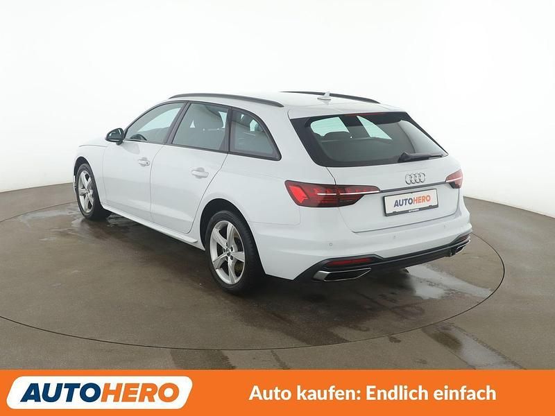 Second-hand Audi A4 Advanced 136 CP (100 kW) 2020 Alb Break
