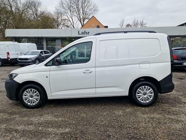 Gebraucht VW Caddy 102 PS (75 kW) 2024 Candyweiß Van / Kleinbus