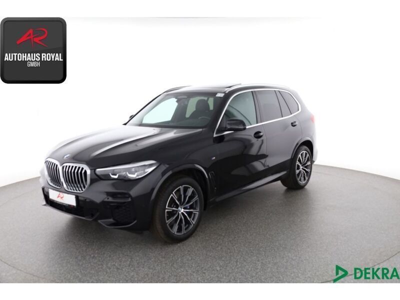 Schwarz (metallic) Gebraucht 2023 BMW X5 Sport Line SUV | 69.859 € (Guter Preis) - Bild 1/4