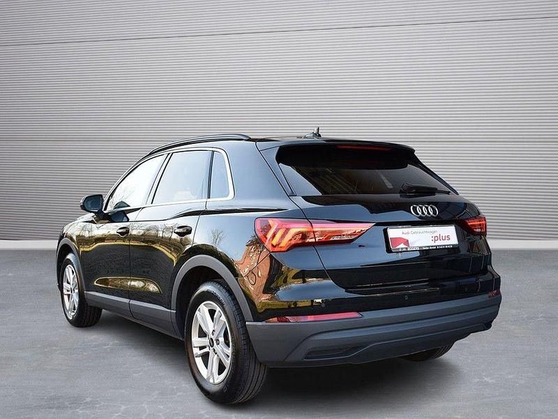 Gebraucht Audi Q3 150 PS (110 kW) 2023 Schwarz SUV