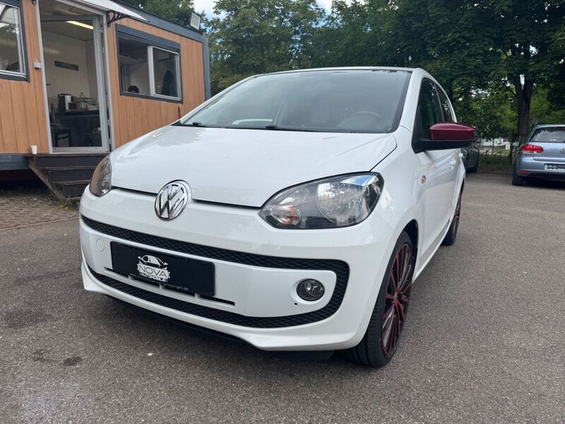 Weiß Gebraucht 2016 VW up! high up! Kleinwagen | 5.790 € (Guter Preis) - Bild 1/4