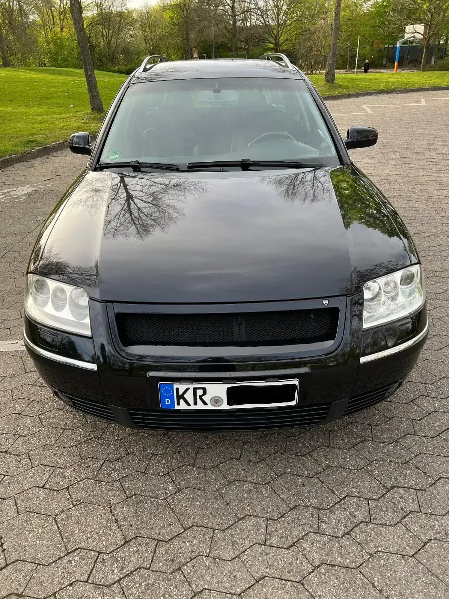 Gebraucht VW Passat 193 PS (141 kW) 2001 Schwarz Kombi