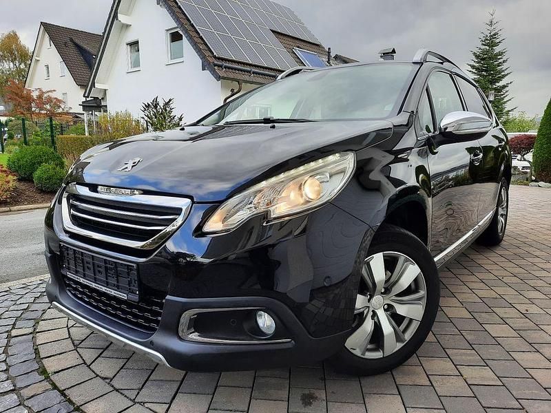 Schwarz Gebraucht 2013 Peugeot 2008 Allure SUV | 5.200 € (Superpreis) - Bild 1/4