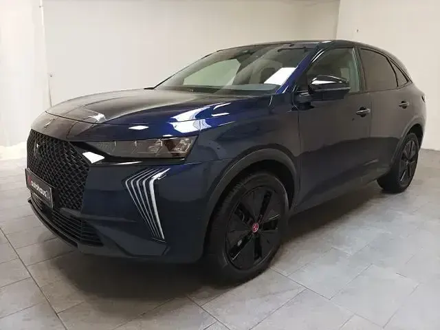 Gebraucht DS Automobiles DS7 Crossback Performance 131 PS (96 kW) 2024 Blau SUV