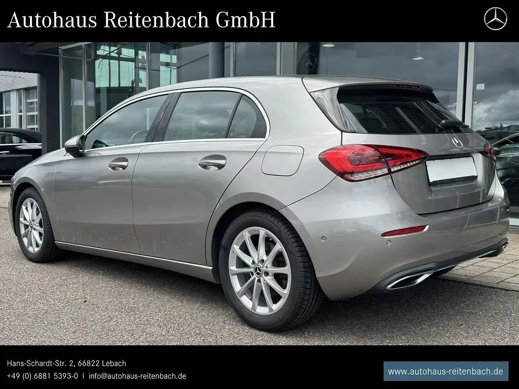 Gebraucht Mercedes A220 Progressive 190 PS (139 kW) 2019 Mojavesilber Limousine