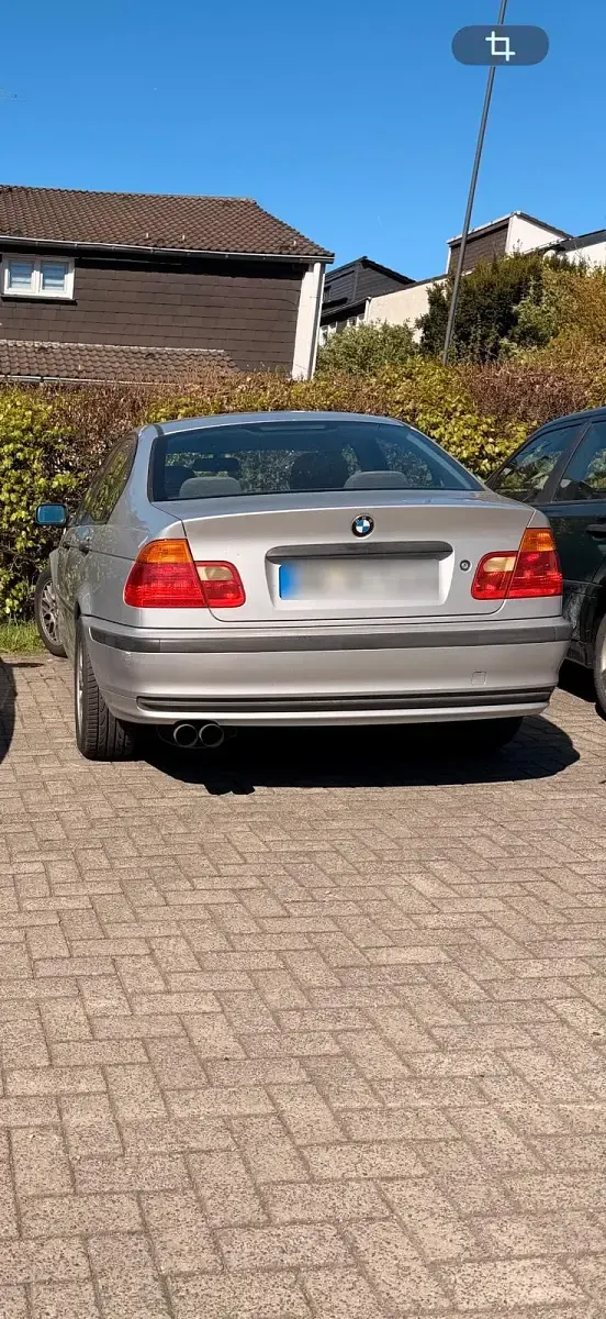 Gebraucht BMW 318 Basis 118 PS (86 kW) 1998 Silber Limousine