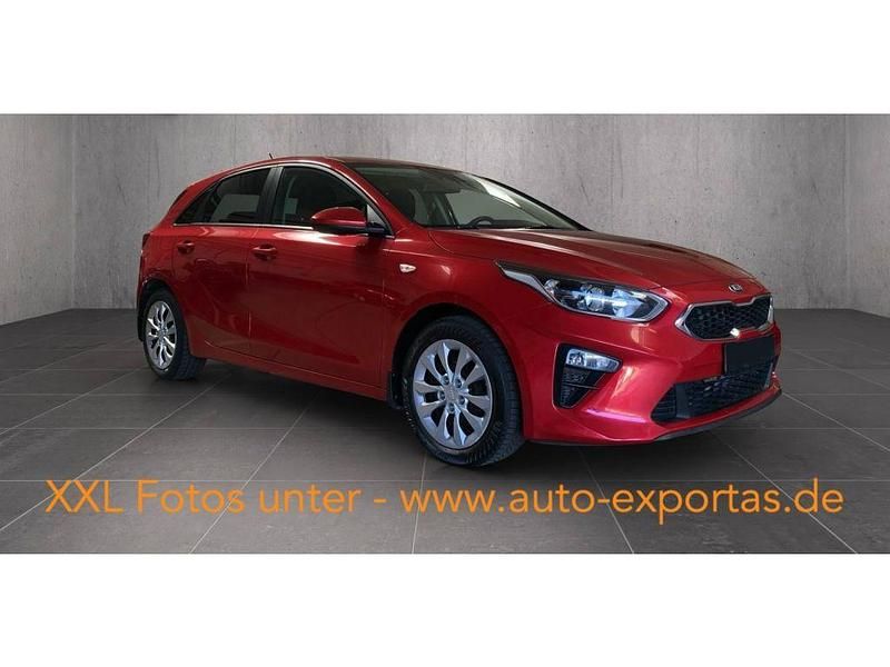 Dunkelrot (metallic) Gebraucht 2019 Kia Ceed Vision Kleinwagen | 8.779 € (Superpreis) - Bild 1/4