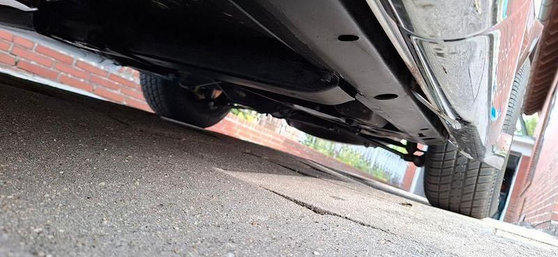 Second-hand Corvette C3 209 CP (153 kW) 1977 Negru Coupe