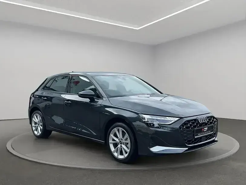 Gebraucht Audi A3 Advanced Plus 150 PS (110 kW) 2025 Manhattangrau metallic