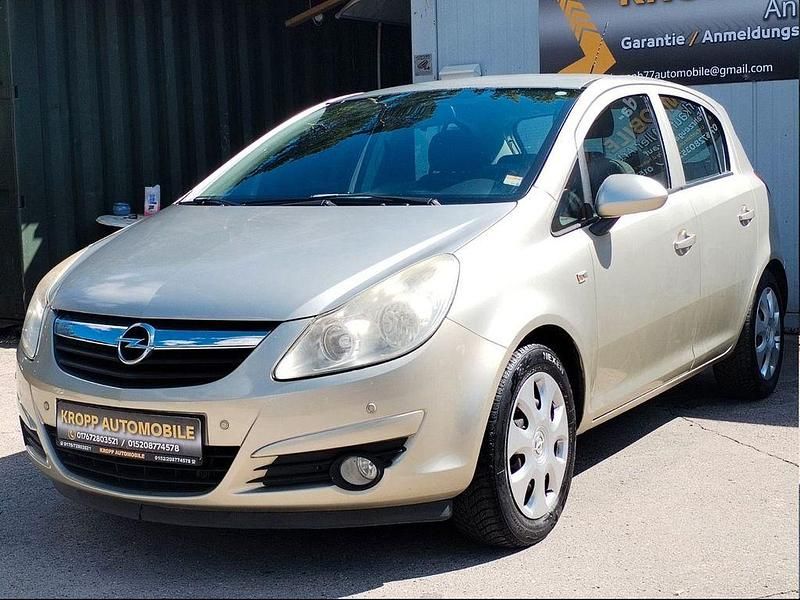 Gelb Gebraucht 2008 Opel Corsa Edition Limousine | 2.498 € (Guter Preis) - Bild 1/4
