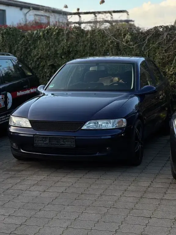 Gebraucht Opel Vectra 170 PS (125 kW) 1999 Blau Limousine