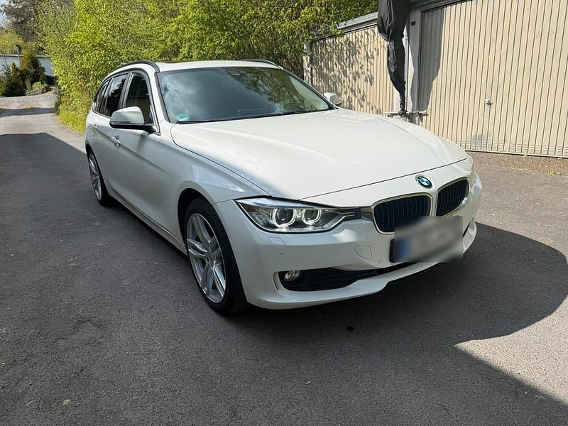Usata BMW 320 184 CV (135 kW) 2014 Bianco Station wagon