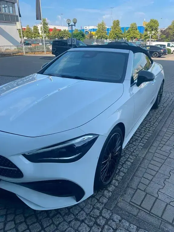 Gebraucht Mercedes CLE200 204 PS (150 kW) 2024 Weiß Cabrio