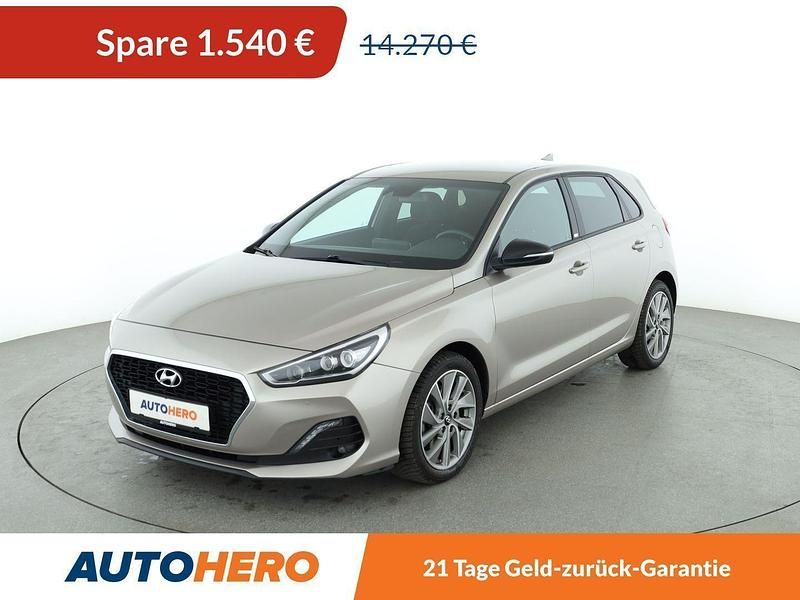 Grau Gebraucht 2018 Hyundai i30 Passion Plus Kleinwagen | 12.730 € (Fairer Preis) - Bild 1/3
