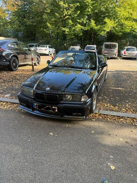 Schwarz Gebraucht 1997 BMW 328 Cabriolet Sport Line Cabrio | 14.900 € (Teuer) - Bild 1/4