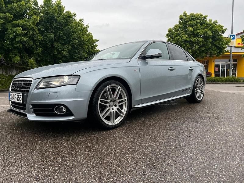 Grau Gebraucht 2009 Audi A4 Limousine | 5.900 € (Guter Preis) - Bild 1/4