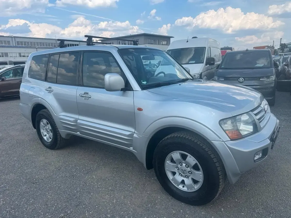 Gebraucht Mitsubishi Pajero 160 PS (117 kW) 2002 Silber SUV