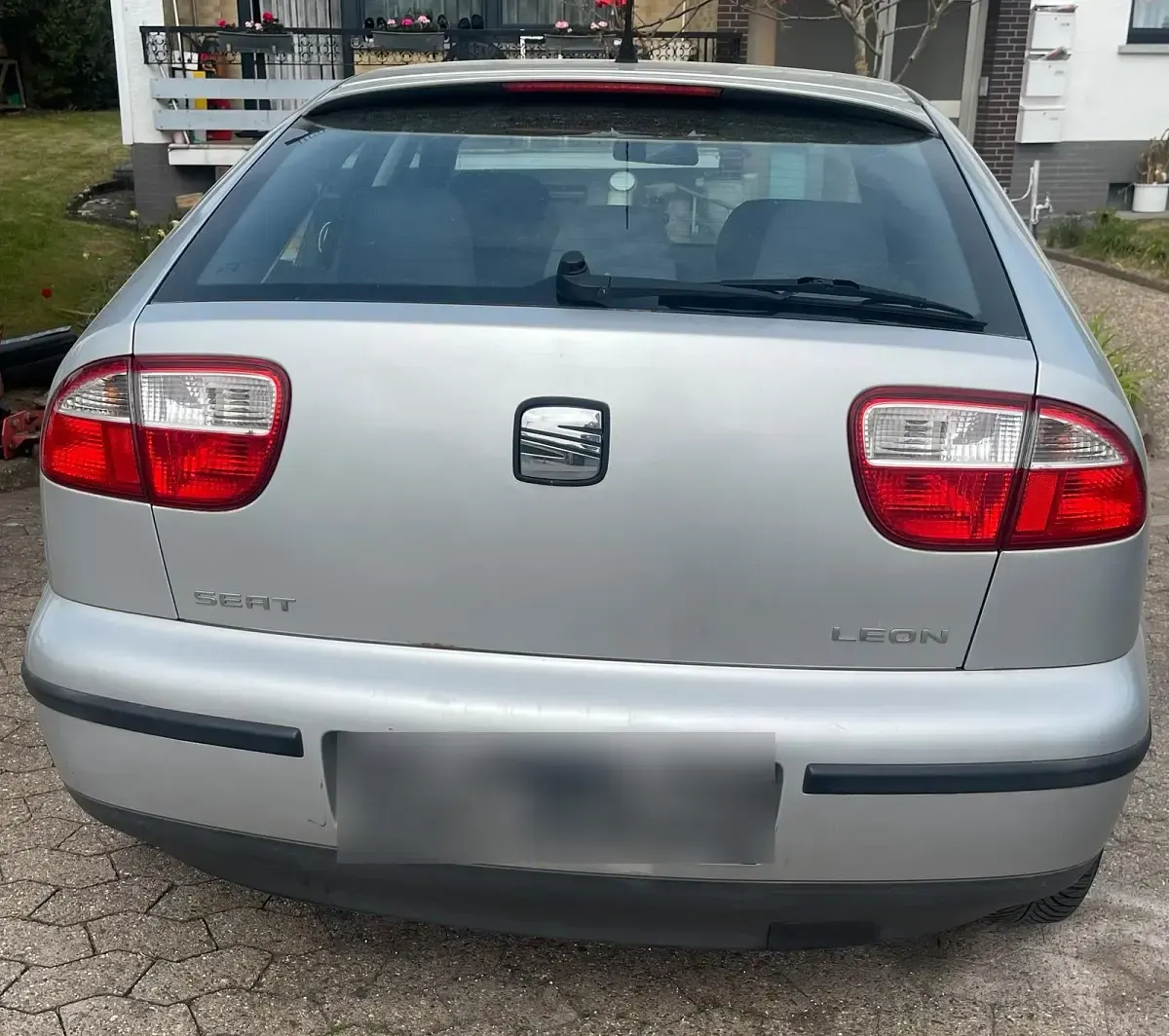 Occasion Seat Leon 102 ch (75 kW) 2001 Argent Citadine