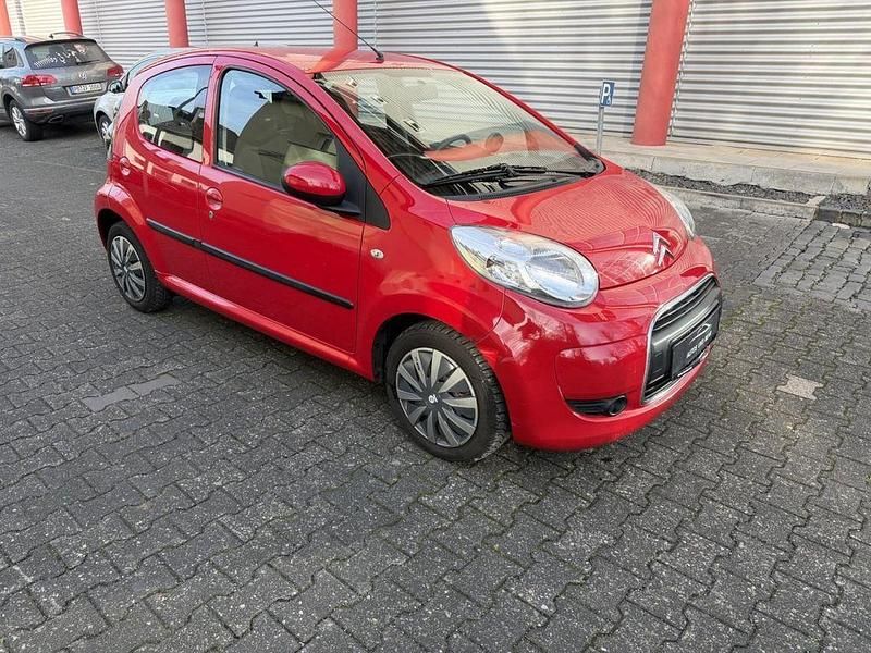 Gebraucht Citroën C1 Style 68 PS (50 kW) 2011 Rot Kleinwagen