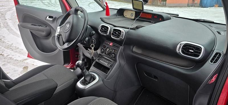 Gebraucht Citroën C3 Picasso SELECTION 120 PS (88 kW) 2014 Rot Van / Kleinbus